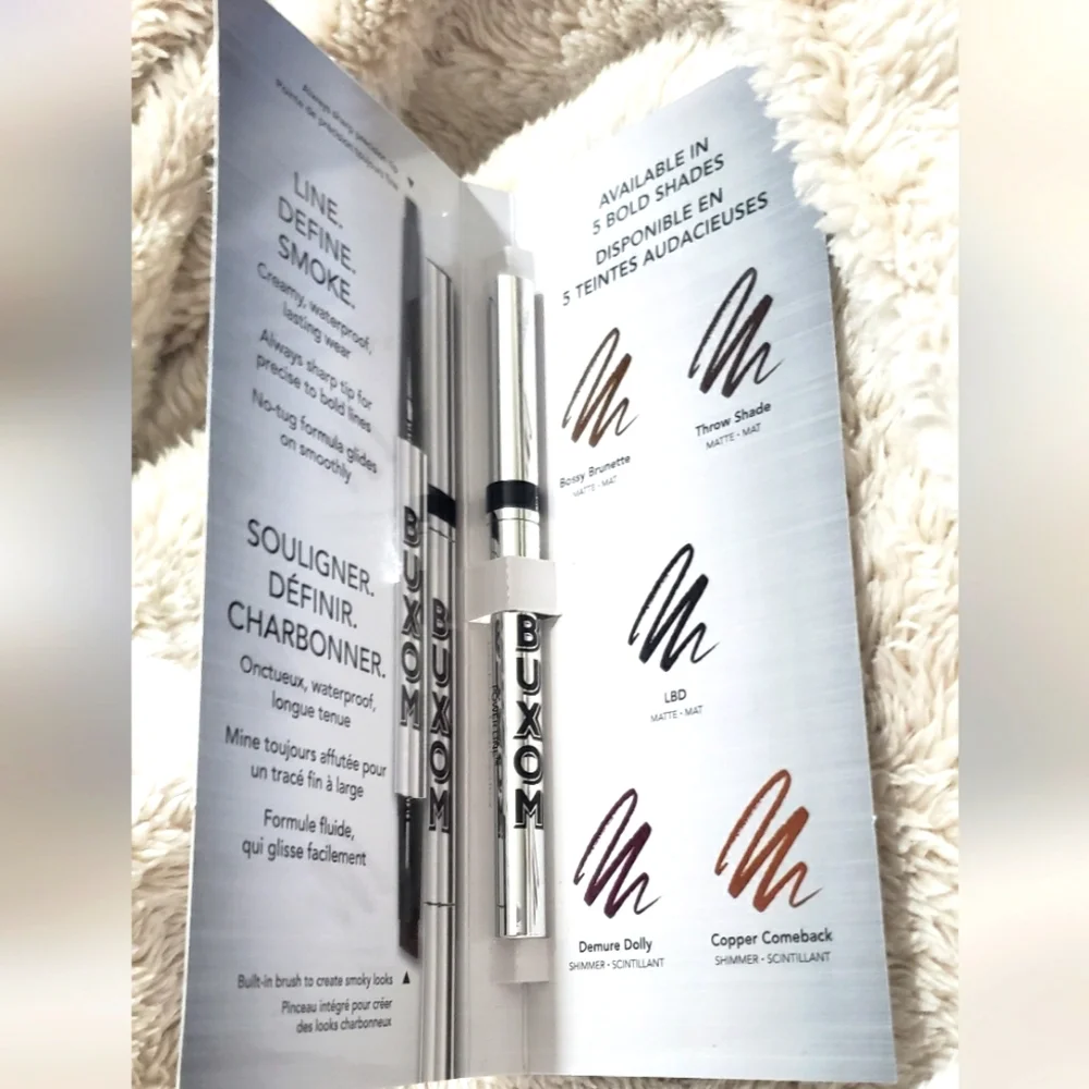 BUXOM POWER LINE LASTING EYELINER.